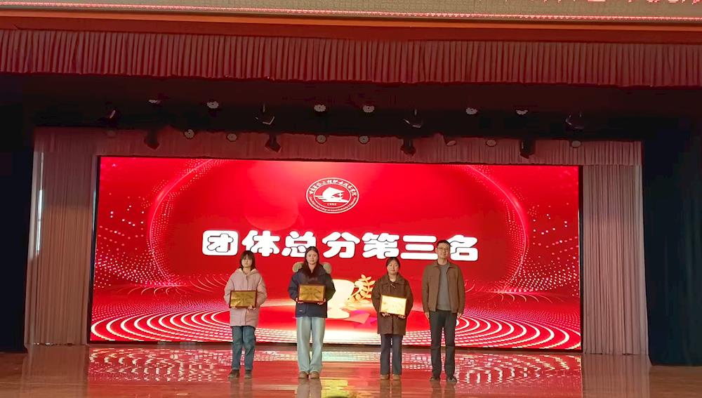 75e2827e0e834b35a9b798361f8f03be.jpg 75e2827e0e834b35a9b798361f8f03be.jpg