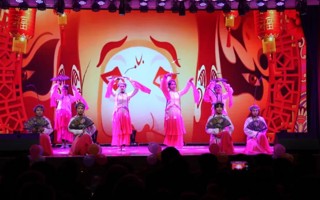 2022校元旦晚会公司选报节目《我的新衣》